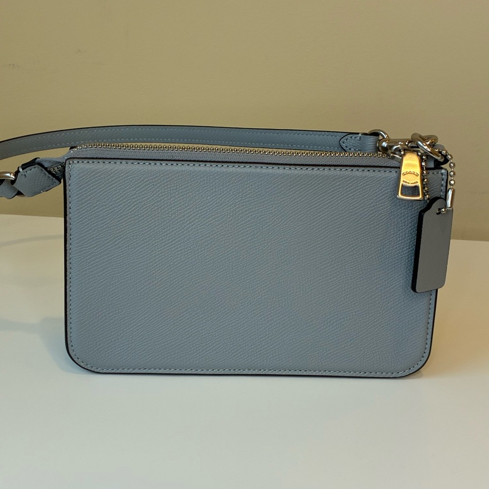 Coach Pouch Bag Sky Blue Leather - Picture 6 of 9